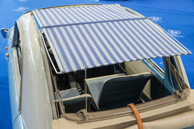 Alternative zum Schlechtwetterverdeck: das Schönwetterverdeck – Auto e Moto d'Epoca 2024 Alternative zum Schlechtwetterverdeck: das Schönwetterverdeck – Auto e Moto d'Epoca 2024