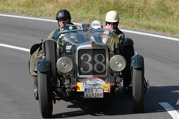 Alvis 12 70 (1938) am Jochpass Memorial 2011 (Start-Nr. H60)