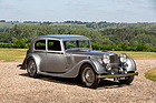 Bild: Alvis 4.3 Litre SA 'Pillarless' Saloon by Vanden Plas (1937) - als Lot 106 an der RM Sotheby's Monterey Versteigerung 2025