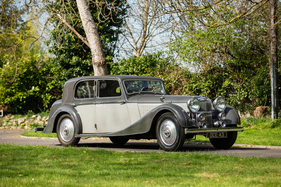 Alvis 4.3-Litre SB Saloon by Charlesworth (1938) - als Lot 109 an der RM Sotheby's Cliveden House Versteigerung 2025