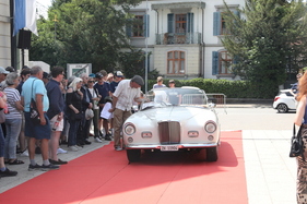 Alvis Graber Special (1968) Dieter Schätti mit seinem letzten Alvis, der je gebaut worden ist. Zugleich war es die letzte Karosserie von Hermann Graber - Wald Rollt 2025