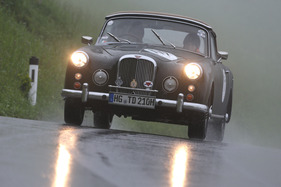 Alvis TD 21 DHC (1962) - am Start in der Tourenwagenklasse - Gaisbergrennen 2013 - Berglauf auf den Gaisberg am Freitag (1962)