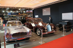 Alvis TE 21 Graber Super (1964) - zusammen mit einem Talbot-Lago T26 Record von 1950 auf dem Stand von Christoph Grohe - Rétromobile Paris 2018