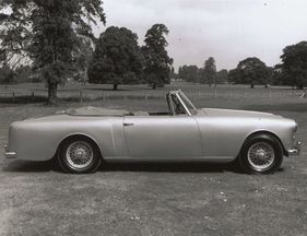 Alvis Three Litre (1957) - Mit offenem Verdeck