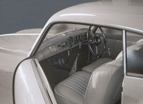 Alvis Three Litre (1958) - Lederinterieur im Rechtslenker