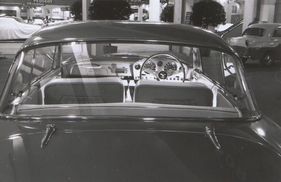 Alvis Three Litre Graber (1959) - Blick ins helle Interieur auf dem Genfer Autosalon 1959