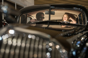 Ambientebeleuchtung im Vorkriegsklassiker – Techno Classica 2023