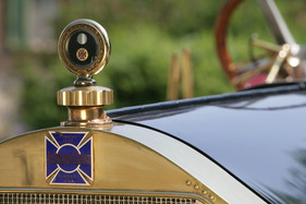 American LaFrance (1915) - Schon 1915 schaute die Firma auf eine lange Tradition zurück