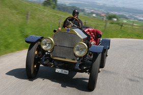 American LaFrance (1915) - immer in Fahrt bleiben American LaFrance (1915) - immer in Fahrt bleiben