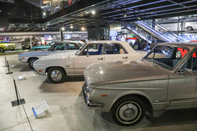 Amerikaner, die in Schinznach-Bad zusammengebaut wurden - Sonderausstellung "75 Jahre Automontage Schinznach im Verkehrshaus der Schweiz"