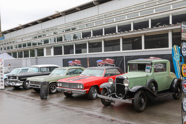 Bild Amerikanische Vielfalt auf dem Privatfahrzeugmarkt - Swiss Classic World Luzern 2024