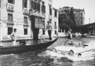 Artikelbild Mit dem Zweiten schwimmt man besser – Amphicar Modell 770 im (historischen) Test