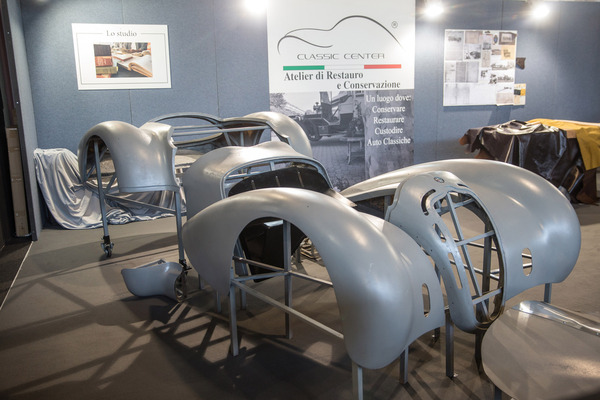 An diesem Alfa-Romeo ist noch viel Arbeit nötig - Auto e Moto d'Epoca 2022