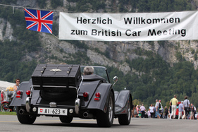 Ankunft mit Morgan samt Reserverad und Koffer - British Car Meeting Mollis 2017 Ankunft mit Morgan samt Reserverad und Koffer - British Car Meeting Mollis 2017