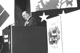 Ansprache des Salonpräsidenten Francois Peyrot - Genfer Automobilsalon 1984