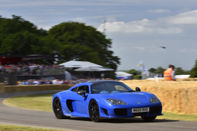 Bild Anthony Reid ist der Schnellste im Noble M600 im Michelin Supercar Run - Goodwood Festival of Speed 2015