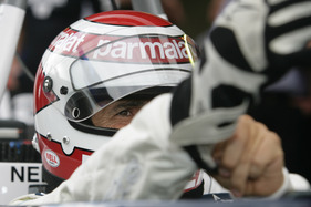 Anzug und Ausstattung für Nelson Piquet wurden nach originalen Mustern neu produziert