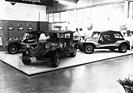 Apal Auki Buggy am Genfer Automobilsalon 1972 - daneben ein Apal Buggy L (rechts) und ein Apal Jet (im Hintergrund) - Freizeitfahrzeuge und Buggies waren beliebt
