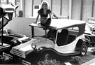 Apal Auki - auf einem Käfer-Chassis basierend und an einen Oldtimer erinnernder Buggy; mit 12800 Franken mit Hardtop recht teuer - am Genfer Automobilsalon 1974