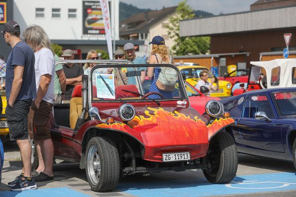 Apal Buggy (1973) - ziemlich farbig - Fantastic Plastic Rickenbach 2023