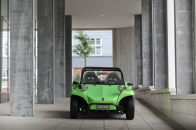 Apal Buggy C (1975) - bringt auch eine Betonwüste zum Leuchten