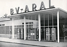 Image: Aral filling station through the ages - A B.V.-Aral filling station from the 1950s