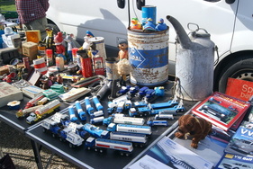 Aral in der Überzahl neben ein wenig Shell und noch weniger Esso – Veterama Mannheim 2022 Aral in der Überzahl neben ein wenig Shell und noch weniger Esso – Veterama Mannheim 2022