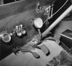 Armaturen beim Berliet aus dem Jahre 1910.