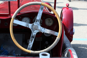 Armaturenbrett des Alfa Romeo RL Targa Florio (1924) - am Treffen italienischer Oldtimerautos Italiauto 2013