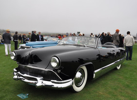 Arthur Bentas “The Raven” Convertible (1959) - Ähnlichkeiten zum Thunderbird waren wohl nicht zufällig - Pebble Beach 2012 (U-09)
