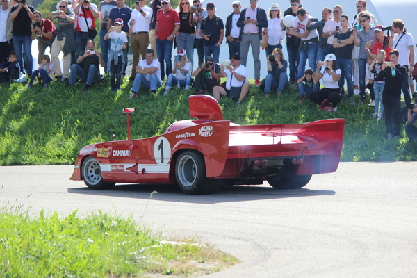 Arturo Merzario pilotierte seinen Tipo 33 höchstpersönlich – Passione Alfa Romeo Hinwil 2018