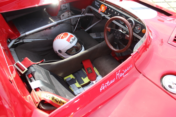 Arturo Merzarios Tipo 33 von 1973 wartet auf seinen Piloten – Passione Alfa Romeo Hinwil 2018