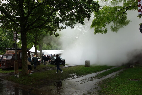 "Asterix bei den Briten" erfolgreich widerlegt: Nebel und Regen können doch gleichzeitig auftreten – Classic Days Düsseldorf 2023