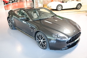 Aston Marti Vantage S Limited Edition SP10 (2013) - dabei bei der Advents-Auktion im Oldtimer Zentrum Ostschweiz 2024 Aston Marti Vantage S Limited Edition SP10 (2013) - dabei bei der Advents-Auktion im Oldtimer Zentrum Ostschweiz 2024