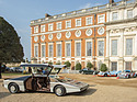Bild: Aston Martin Bulldog (1980) – Der Wiedergeborene beim Hampton Court Palace