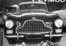 Aston Martin DB 2 (1954) - Frontansicht des am Genfer Automobilsalon 1954 gezeigten Astons mit Sonderkarosserie