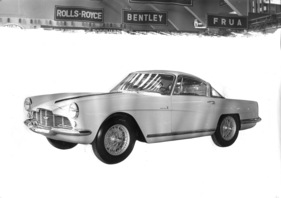 Aston Martin DB 2/4 Bertone (1956) - in heller Farbgebung gezeigt in Turin im Jahr 1957