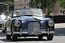 Aston Martin DB 2/4 DHC (1955) - am Gaisbergrennen 2012 - Sportwagenklasse (© Bruno von Rotz, 2012) Aston Martin DB 2/4 DHC (1955) - am Gaisbergrennen 2012 - Sportwagenklasse (© Bruno von Rotz, 2012)