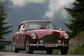 Aston Martin DB 2 4 MKlll (1959) - an der Ennstal Classic 2011 (EP3 098)