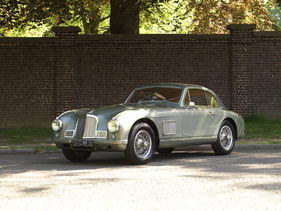 Aston Martin DB 2 Sports Saloon (1951) - als Lot 14 an der Bonhams Versteigerung Chantilly 2015