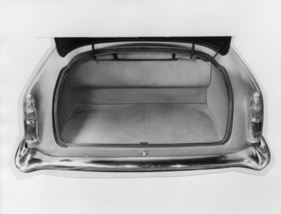 Aston Martin DB 4 (1958) - Kofferaumzugang