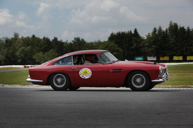 Aston Martin DB 4 (1959) - auf der Rennpiste von Lignières