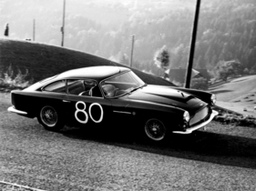 Aston Martin DB 4 (1959) - bei einem Bergrennen