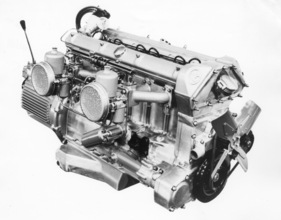 Aston Martin DB 4 (1961) - der Motor des DB 4 mit 3670 ccm