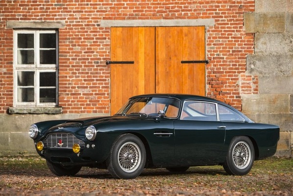 Bild Aston Martin DB 4 GT Series IV Coupé (1962) - angeboten als Lot 371 an der Versteigerung "Les Grandes Marques du Monde au Grand Palais" von Bonhams am 6. Februar 2014