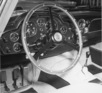 Aston Martin DB 5 (1963) - Lenkrad und Amaturenbrett eines frühen Serienmodelles