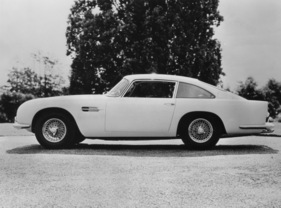 Aston Martin DB 5 (1963) - frühes Bild des damals neuen DB 5