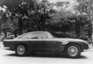 Aston Martin DB 5 (1964) - Silhouette des DB 5 weist nur geringe Differenzen zum Vorgängermodell DB 4 Vantage auf, an der London Motor Show wurde auch die neue Farbe Autumn Gold vorgestellt