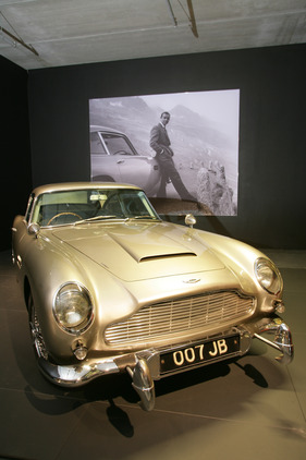 Aston Martin DB 5 'James Bond' (1964) - im Louwman Museum in Den Haag