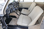 Aston Martin DB Mark III (1958) - elegant ausstaffiertes Interieur